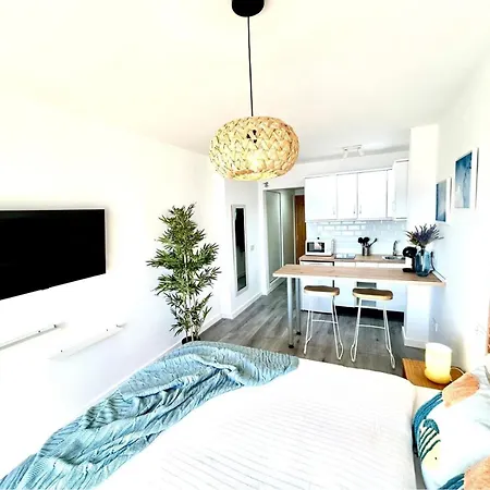 Stella Maris - Amazing Frontal Sea Views With Pool & Terrace By 10tosea * 푸엔히롤라