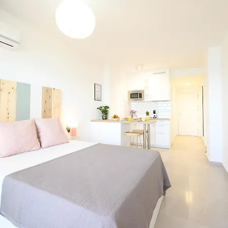 Stella Maris - Amazing Frontal Sea Views With Pool & Terrace By 10tosea * 푸엔히롤라