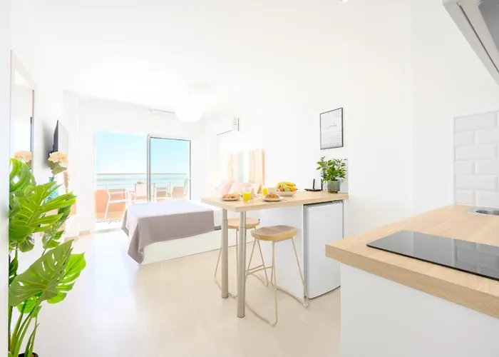Stella Maris - Amazing Frontal Sea Views With Pool & Terrace By 10tosea Fuengirola