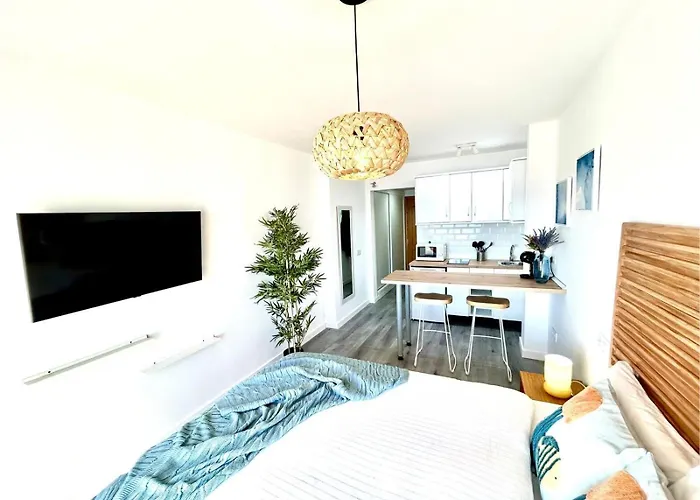 Stella Maris - Amazing Frontal Sea Views With Pool & Terrace By 10tosea * Fuengirola